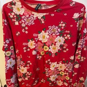 H&M sweater size small for woman